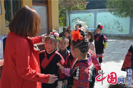 黔東南紀行：這里苗繡美而不貴 這里山歌是非遺